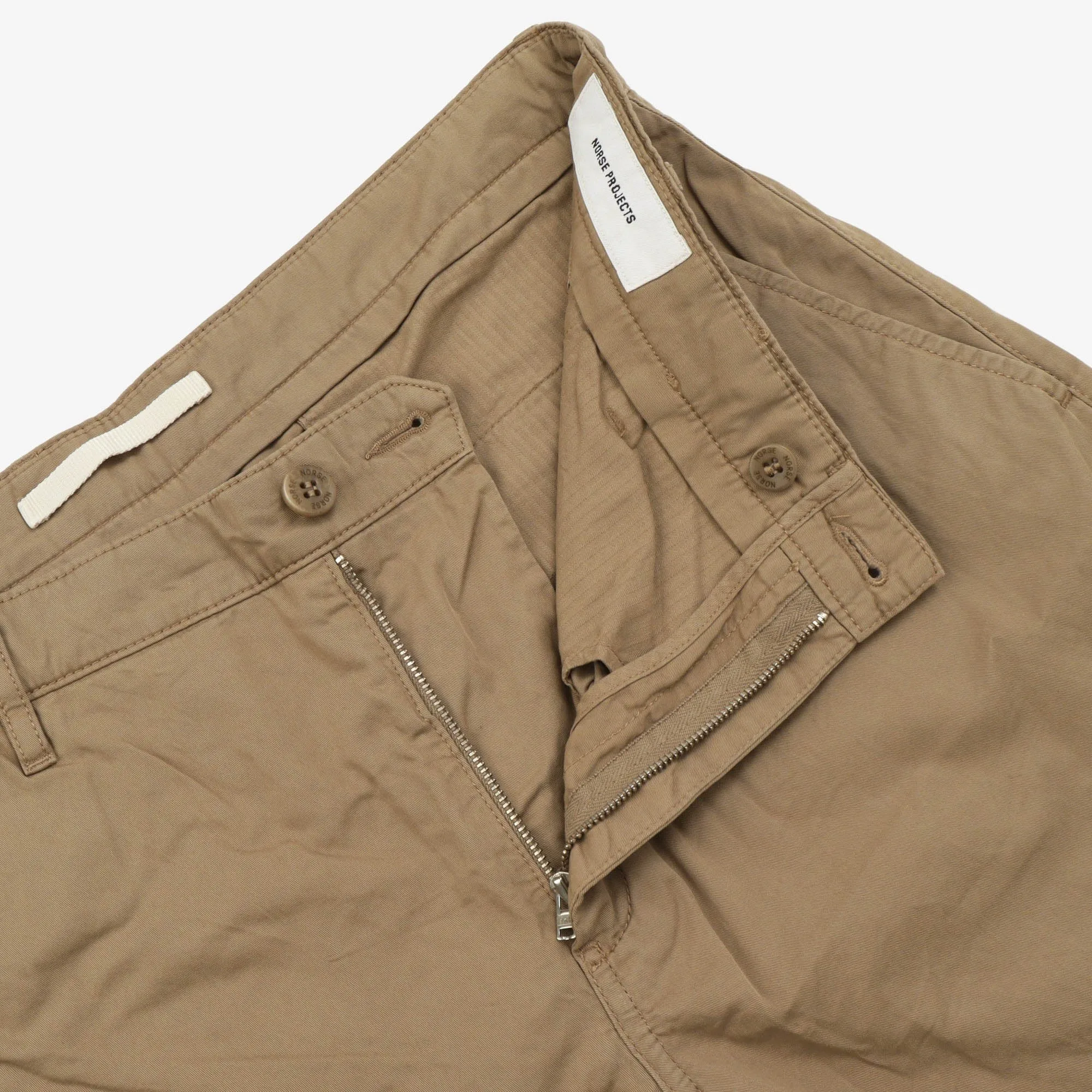 Aros Light Twill Shorts