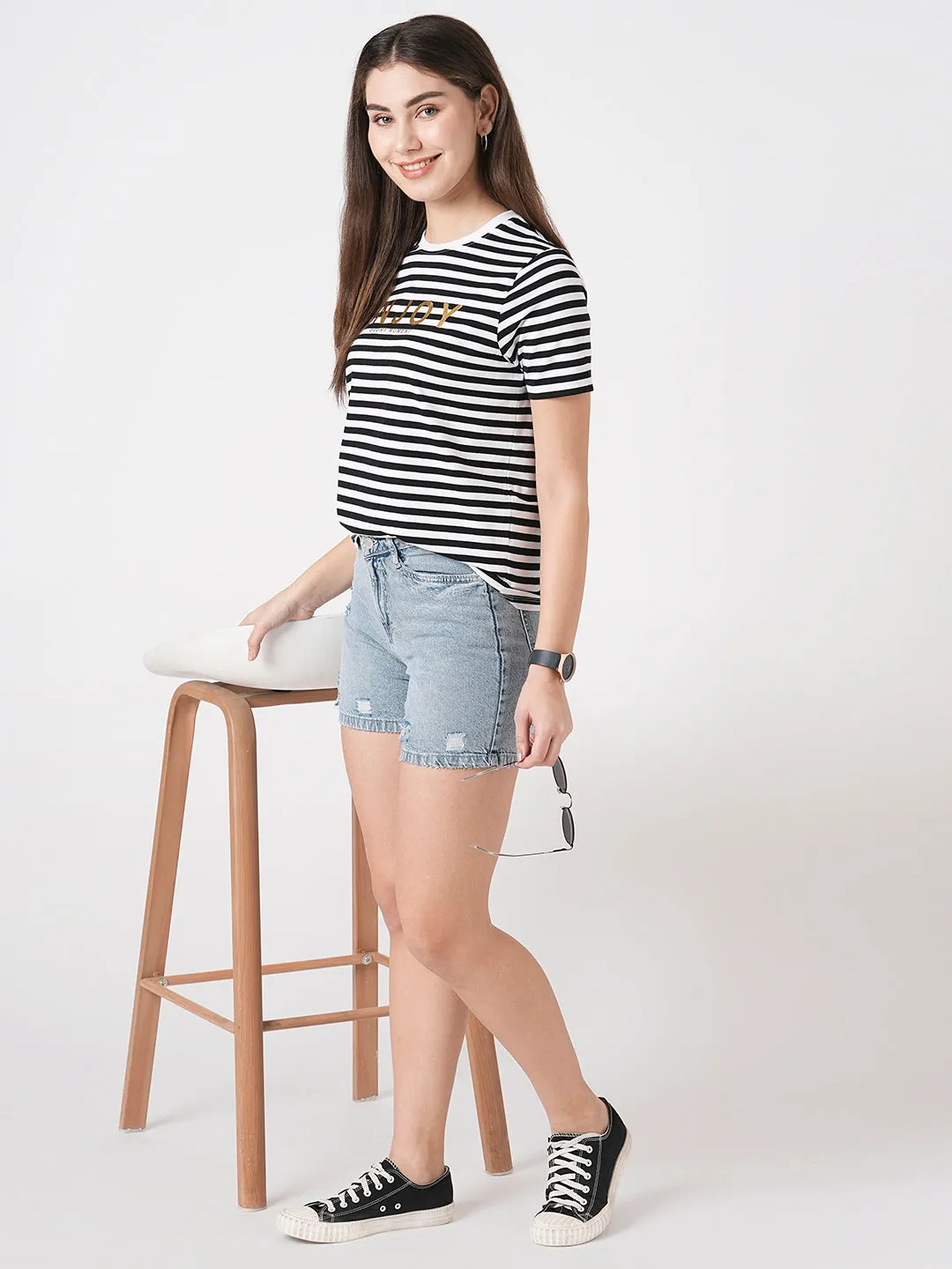 Women High-Rise Slim Shorts